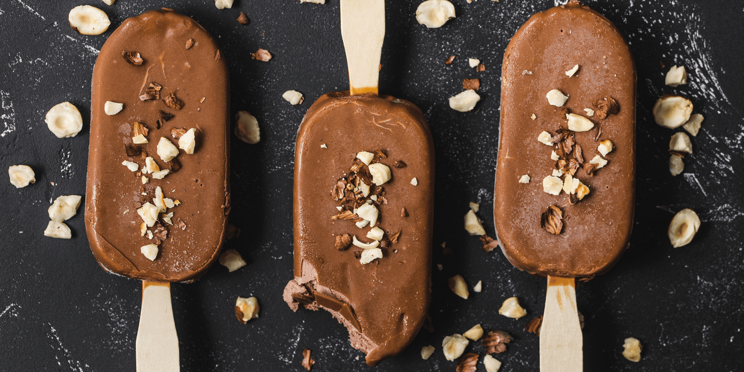 Haselnusseis am Stiel - duve.de