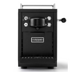 Sjöstrand Kaffeemaschine in schwarz auf weißem Hintergrund