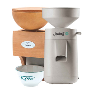 Mockmill "100" Getreidemühle wird zusammen mit der "FlocMan" Getreidequetsche dargestellt