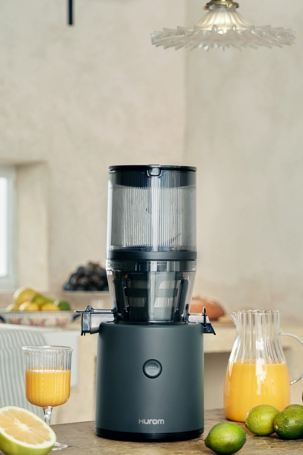 Slow Juicer H320N Hurom mit GRATIS Hurom Mini Mixer