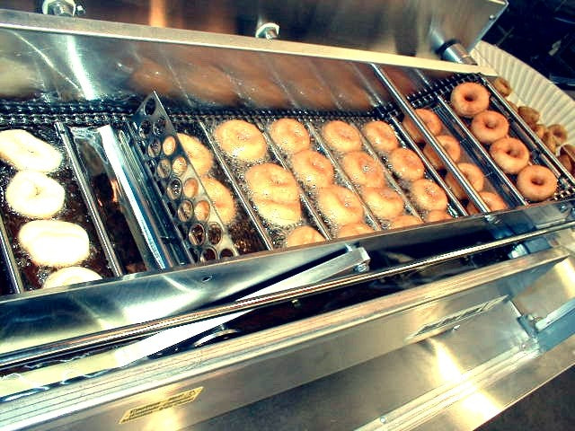 Belshaw Donut-Robot Mark II Donuts